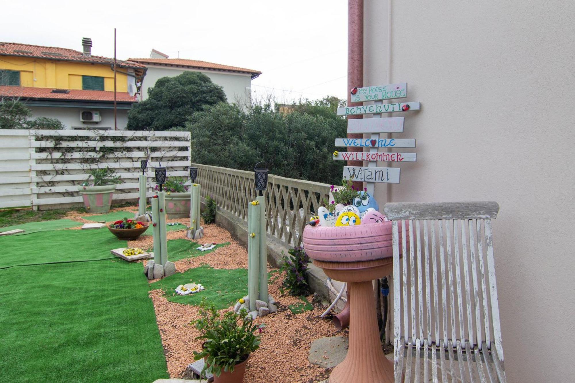 Ferienwohnung La Coccinella Marina Di Pisa Exterior foto