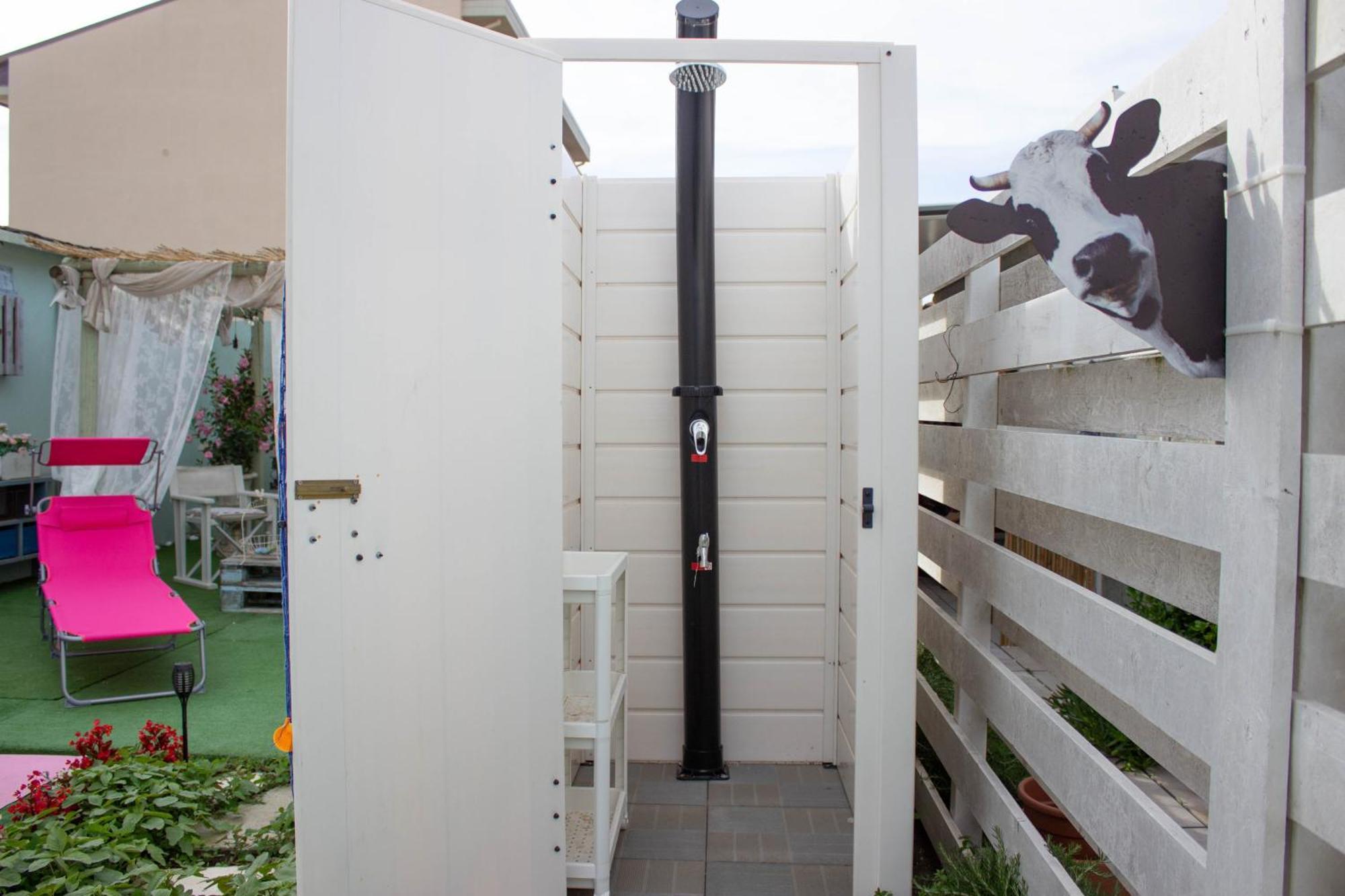 Ferienwohnung La Coccinella Marina Di Pisa Exterior foto