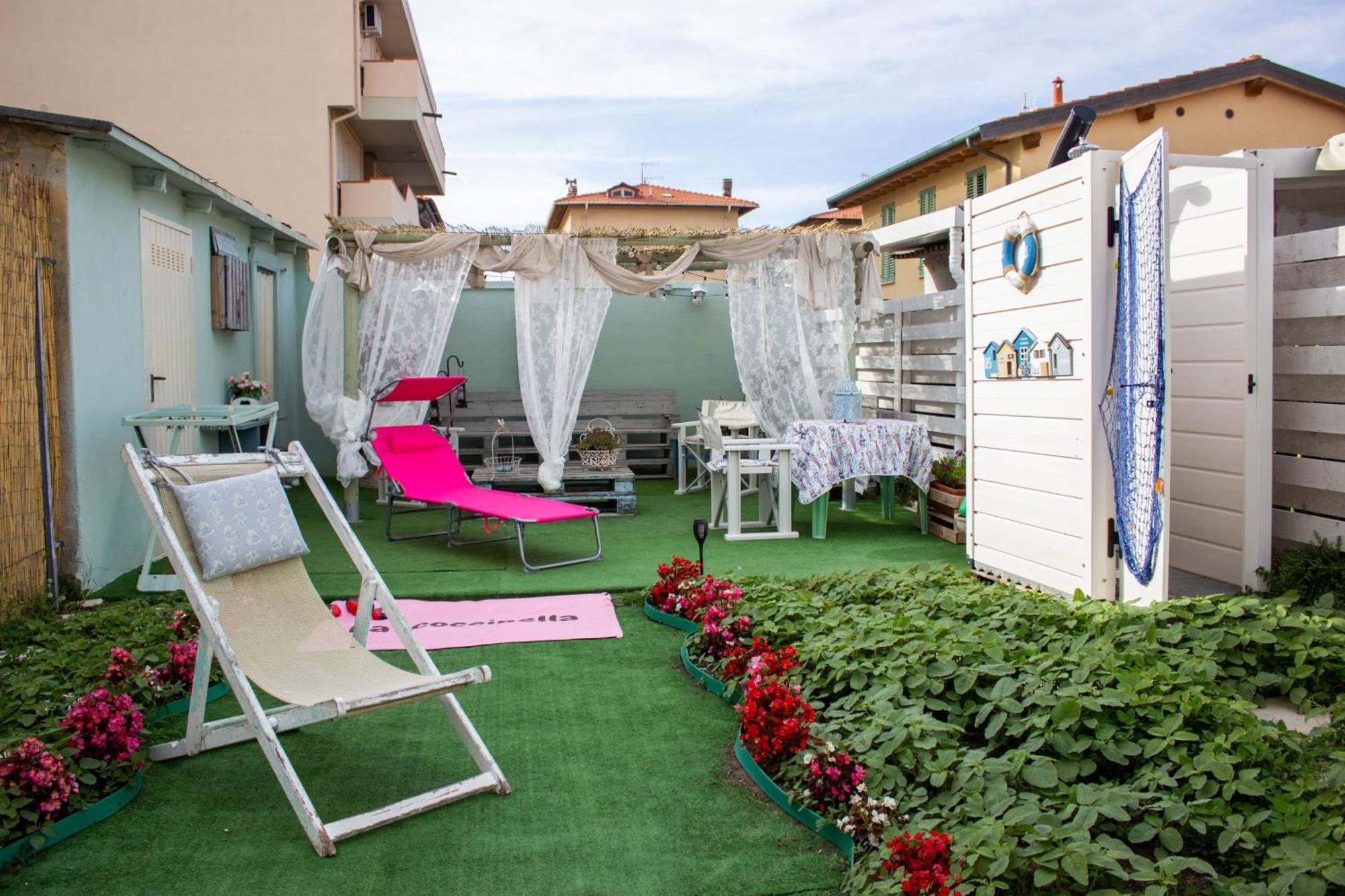 Ferienwohnung La Coccinella Marina Di Pisa Exterior foto