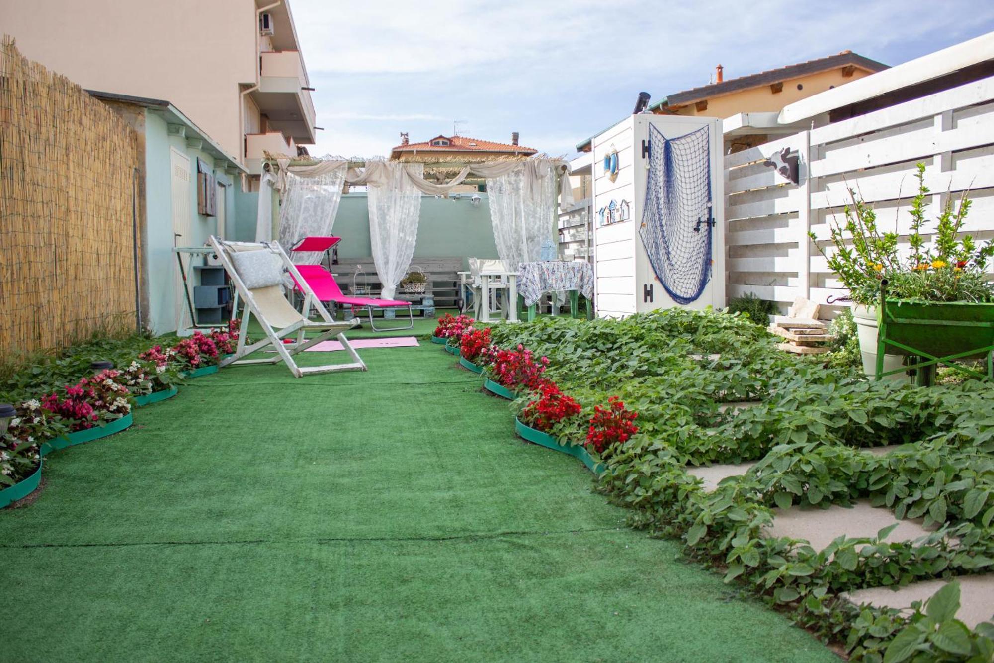 Ferienwohnung La Coccinella Marina Di Pisa Exterior foto